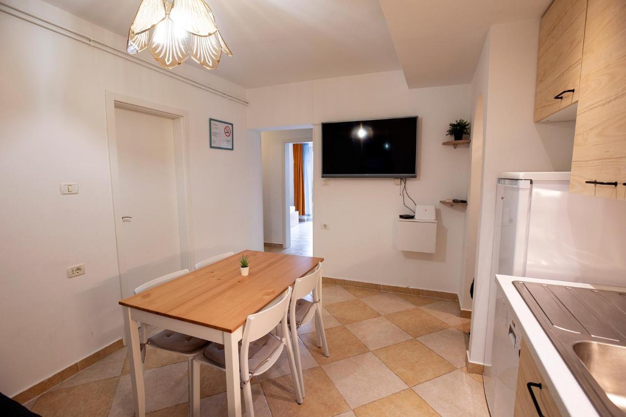 Apartma Categorical Portorož Buitenkant foto